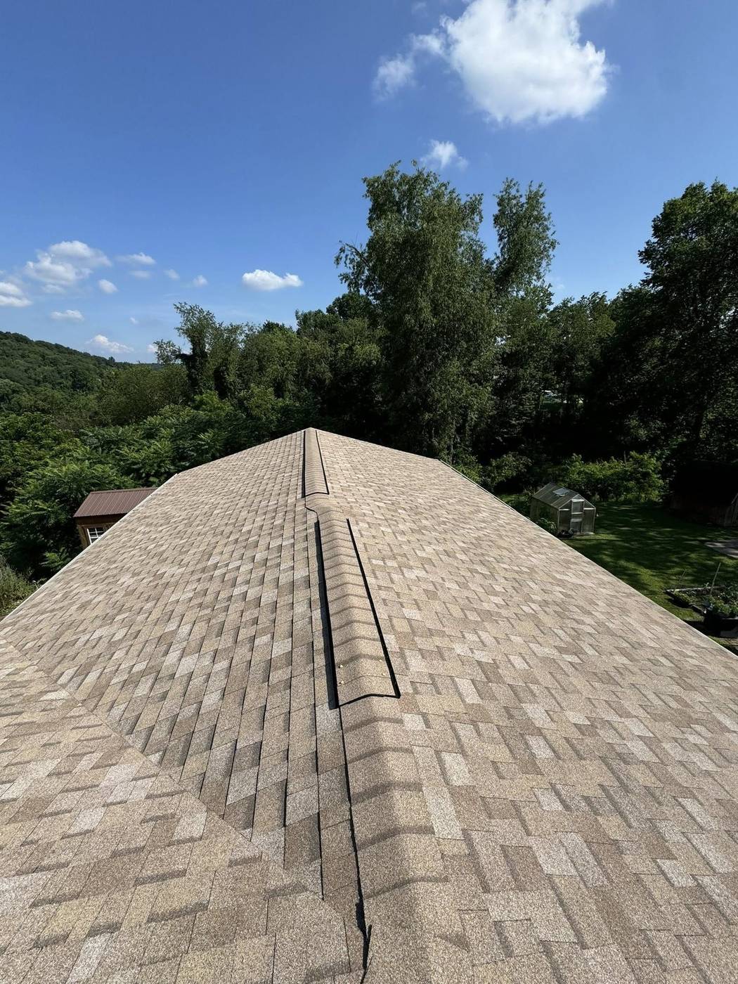 Tan architectural shingle replacement